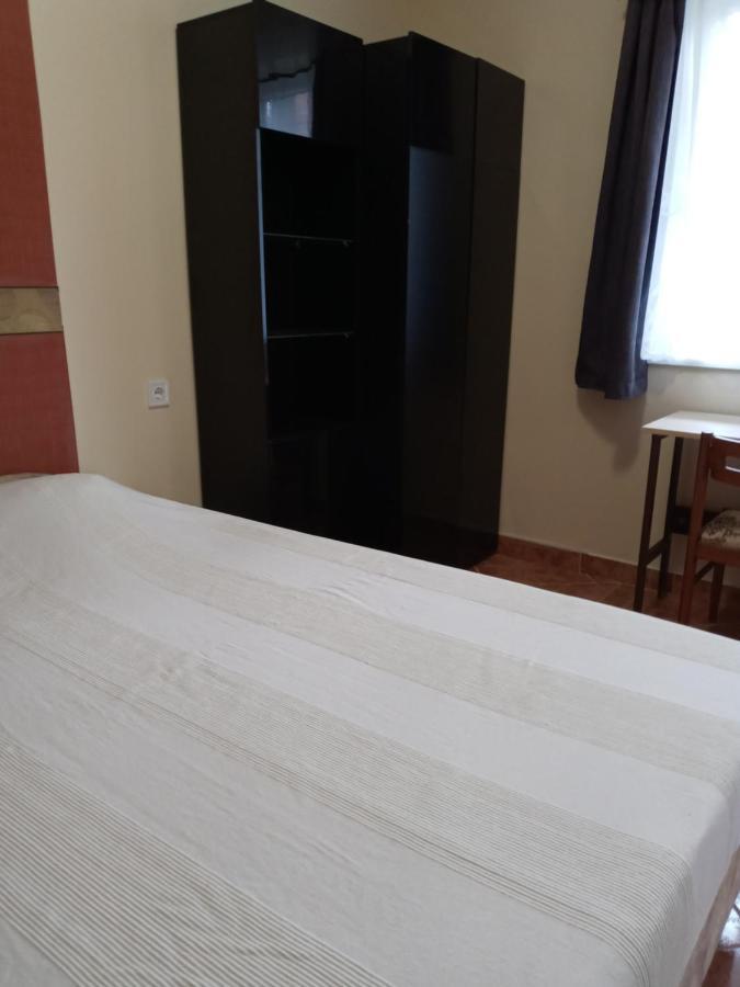 All-Inn Еґер Екстер'єр фото